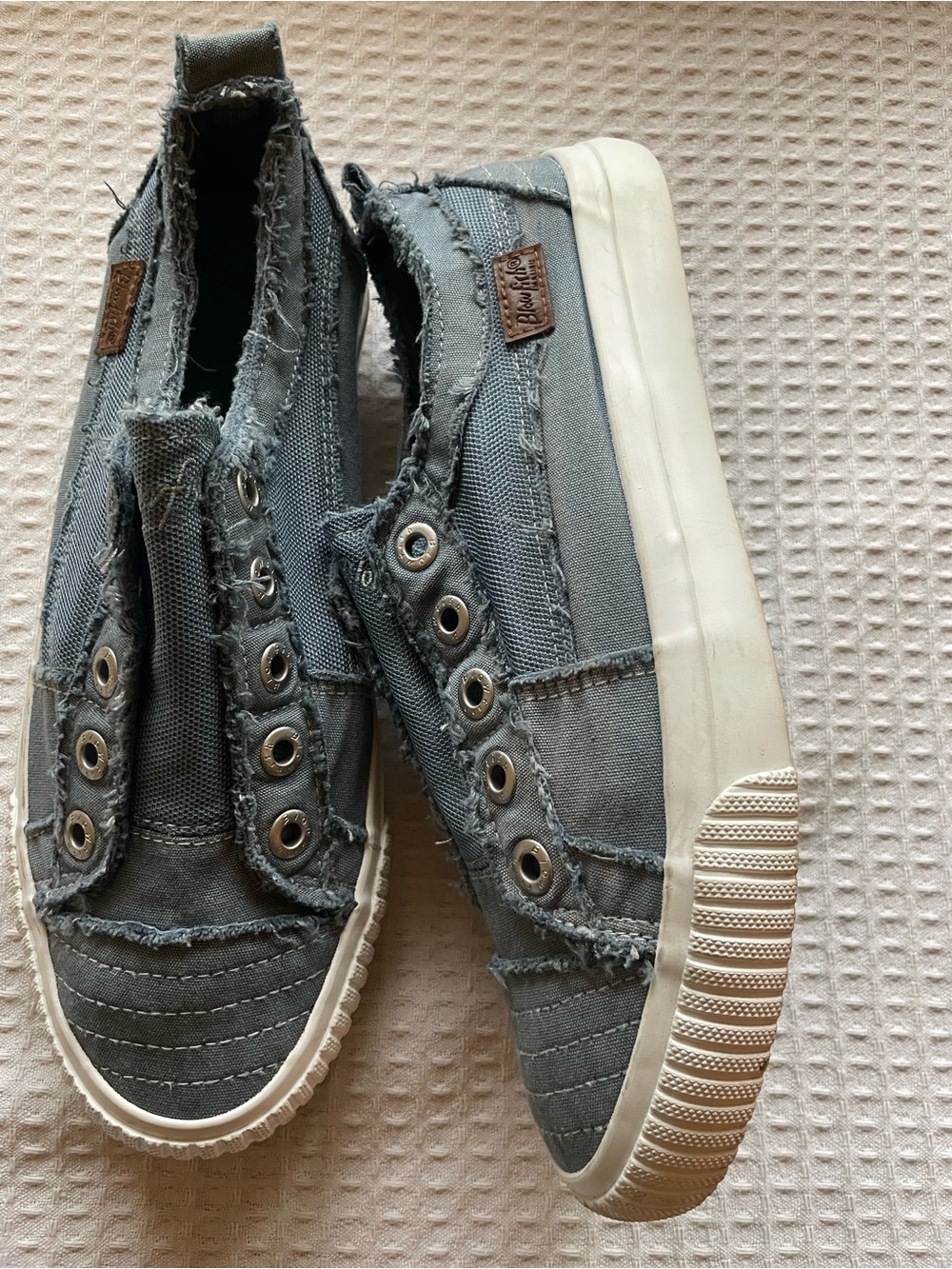 Malibu Blowfish Slate Blue Frayed Canvas Slip-Ons Size 9.5